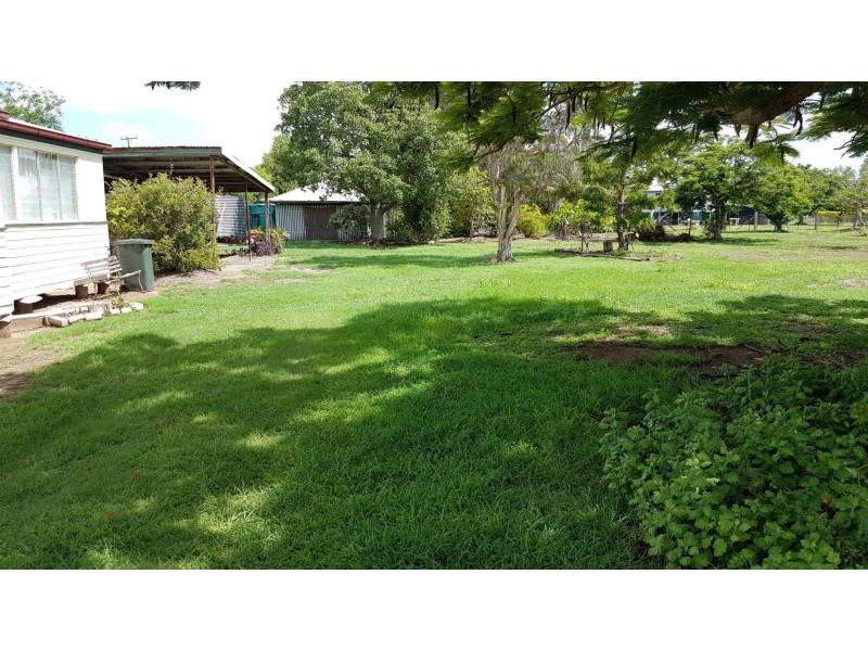 18 – 20 Railway Avenue, Wowan QLD 4702