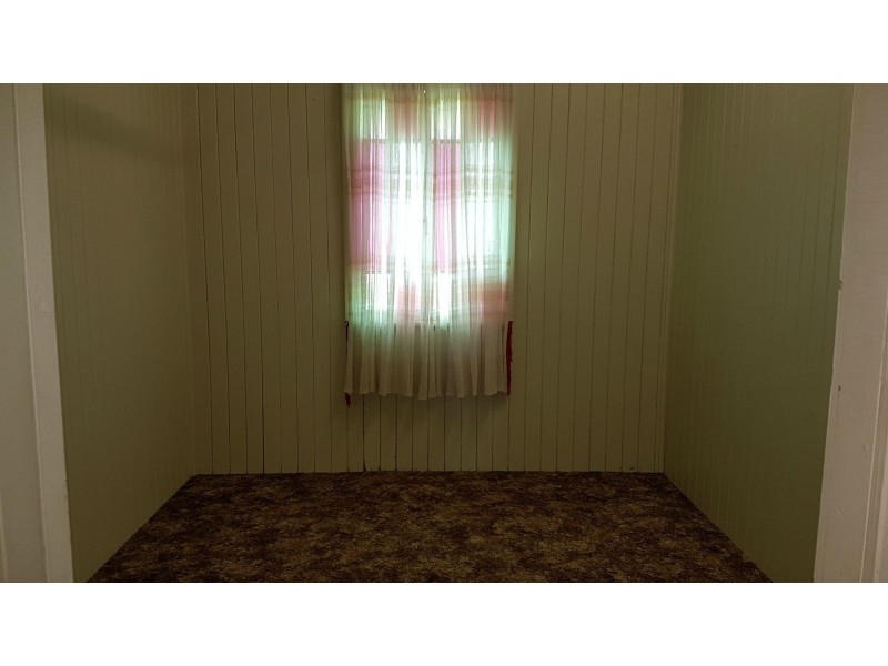 18 – 20 Railway Avenue, Wowan QLD 4702