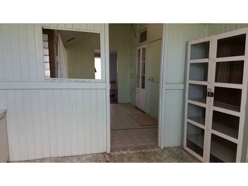 18 – 20 Railway Avenue, Wowan QLD 4702