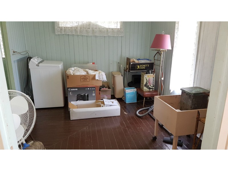 18 – 20 Railway Avenue, Wowan QLD 4702