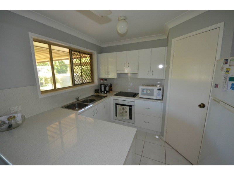 35 Sunrise Crescent, Gracemere QLD 4702