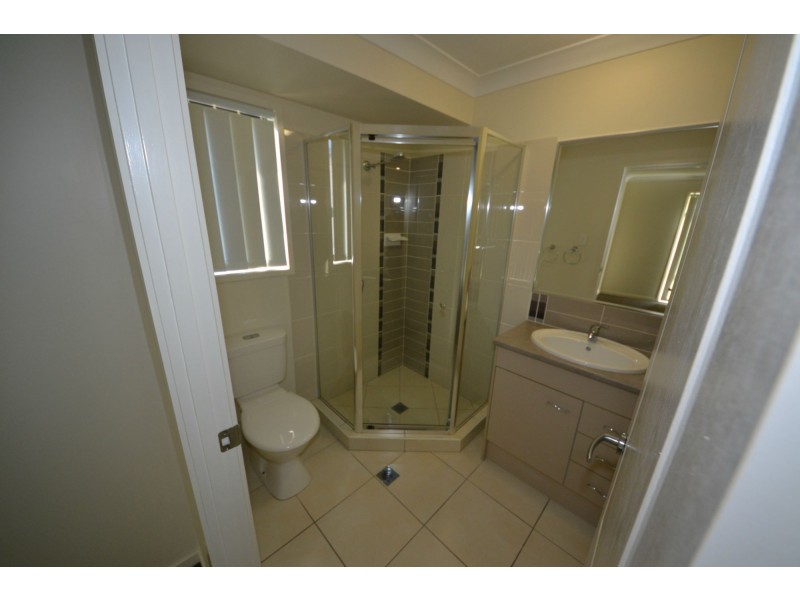 38 Govind Crescent, Gracemere QLD 4702