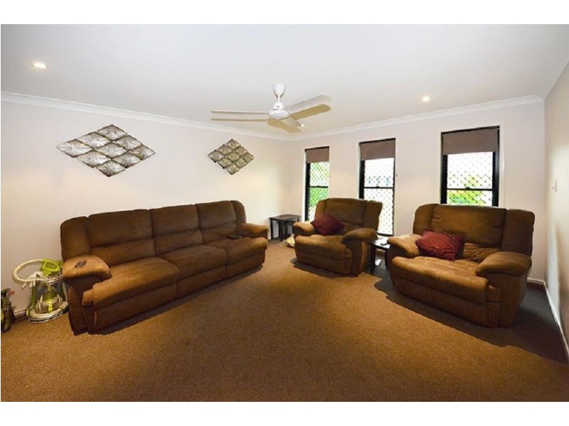 13 Broadhurst Drive, Gracemere QLD 4702