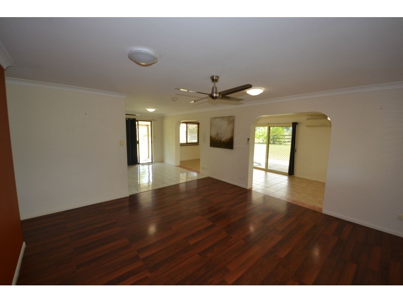 56 Rayner Road, Alton Downs QLD 4702