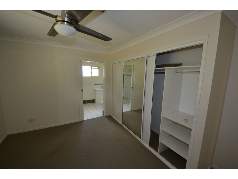 56 Rayner Road, Alton Downs QLD 4702
