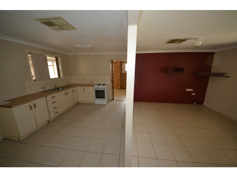 2C Buxton Drive, Gracemere QLD 4702
