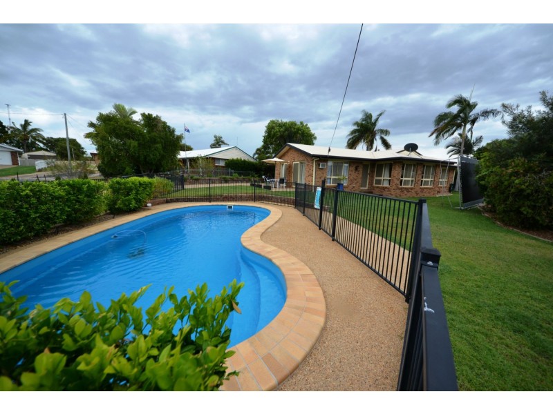 7 Gleeson Close, Gracemere QLD 4702