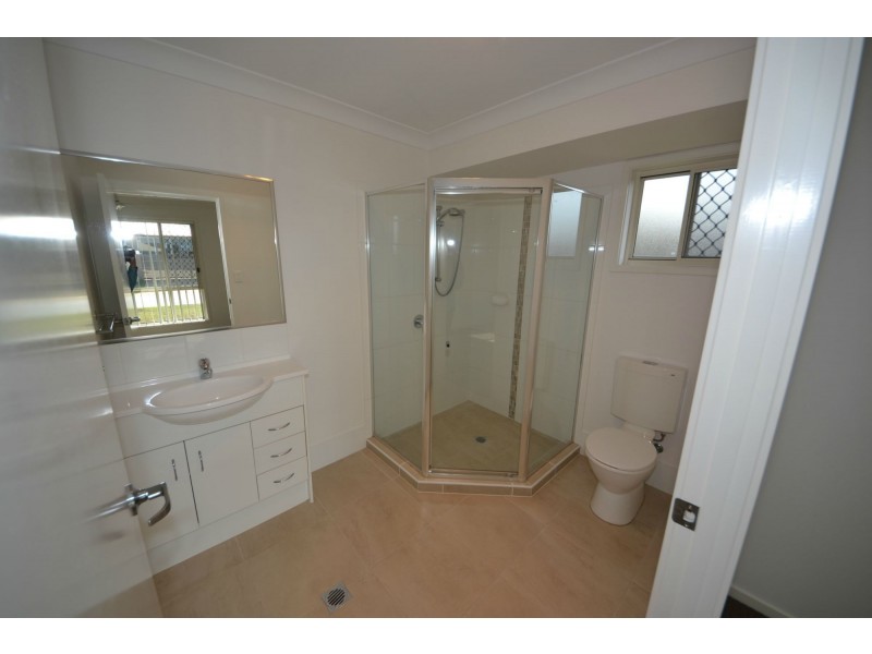 3 Premier Court, Gracemere QLD 4702