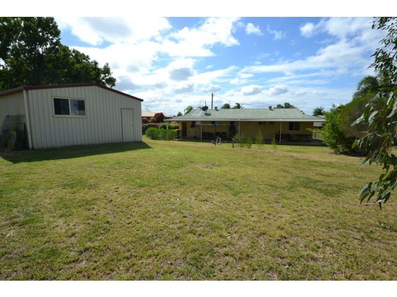 2 Schirmer Close, Gracemere QLD 4702