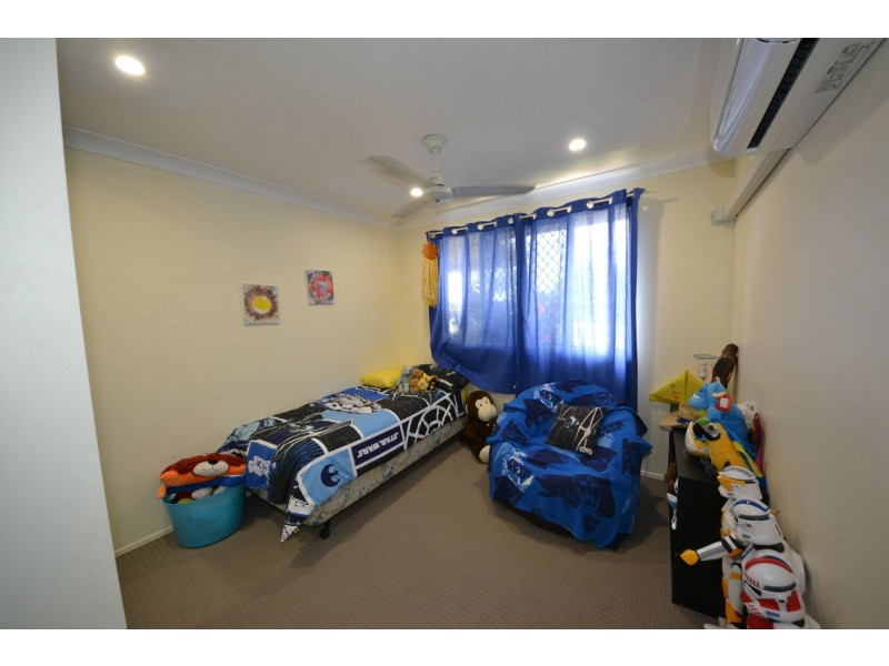2 Schirmer Close, Gracemere QLD 4702