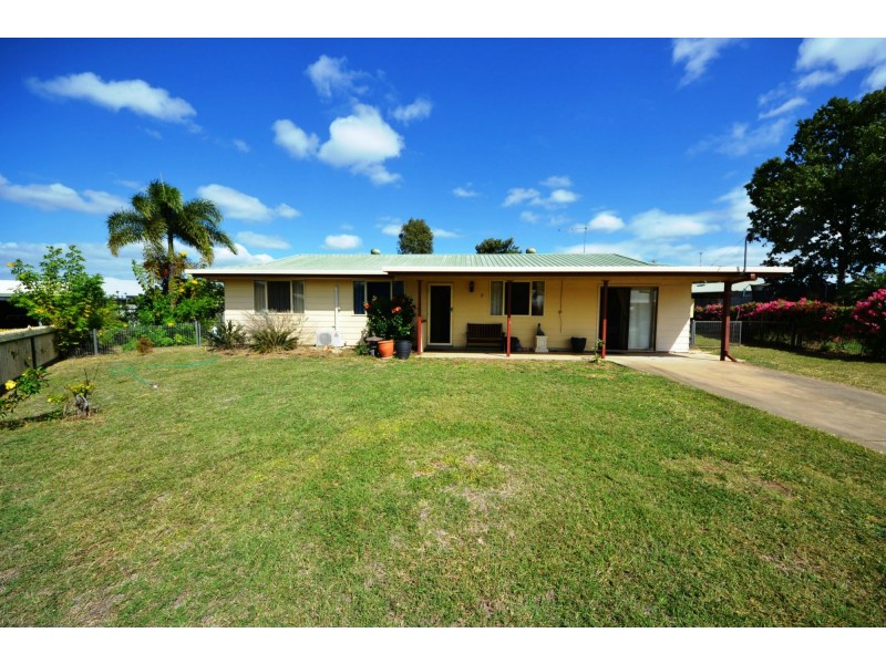 2 Schirmer Close, Gracemere QLD 4702