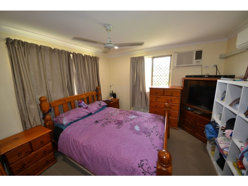 2 Schirmer Close, Gracemere QLD 4702