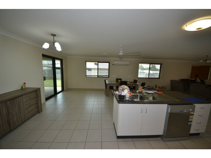 4 Mamalis Street, Gracemere QLD 4702