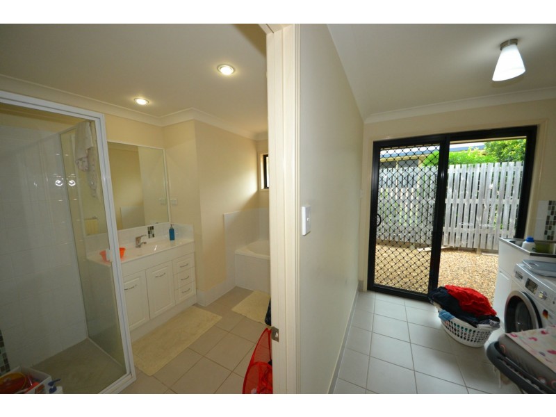 4 Mamalis Street, Gracemere QLD 4702