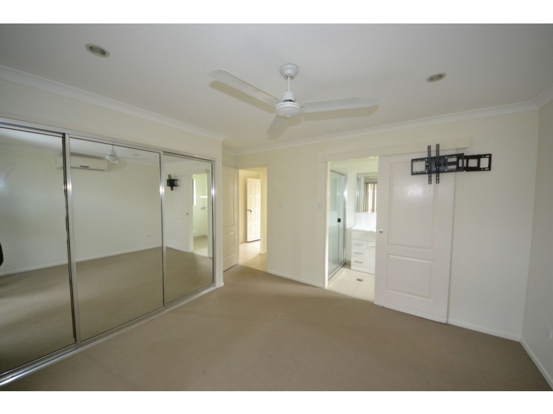 9 Doongarra Crescent, Gracemere QLD 4702