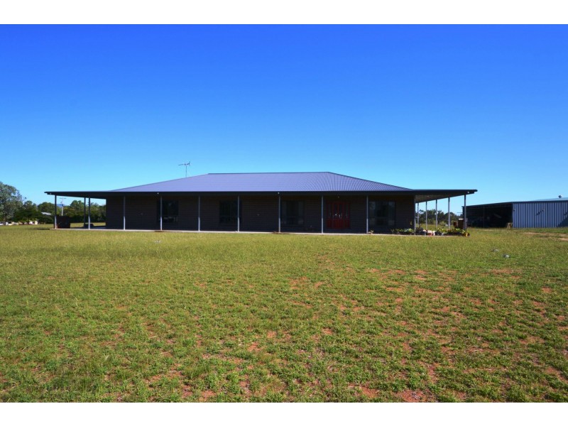 43 Elizabeth Street, Gracemere QLD 4702