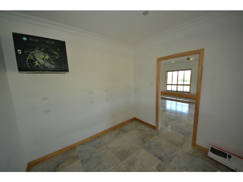 43 Elizabeth Street, Gracemere QLD 4702