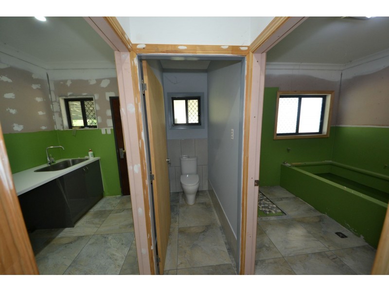 43 Elizabeth Street, Gracemere QLD 4702