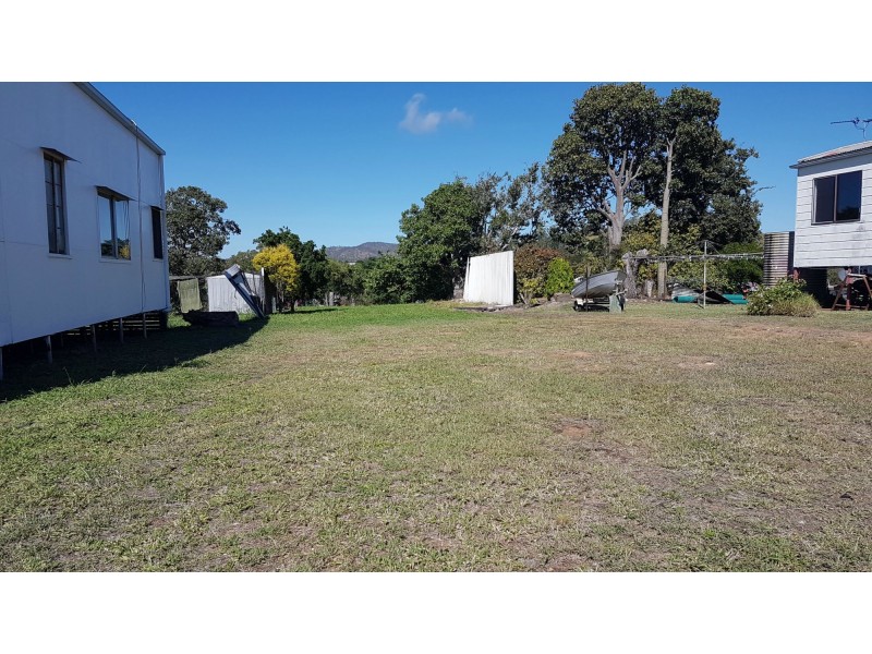 6 Gordon Street, Mount Morgan QLD 4714