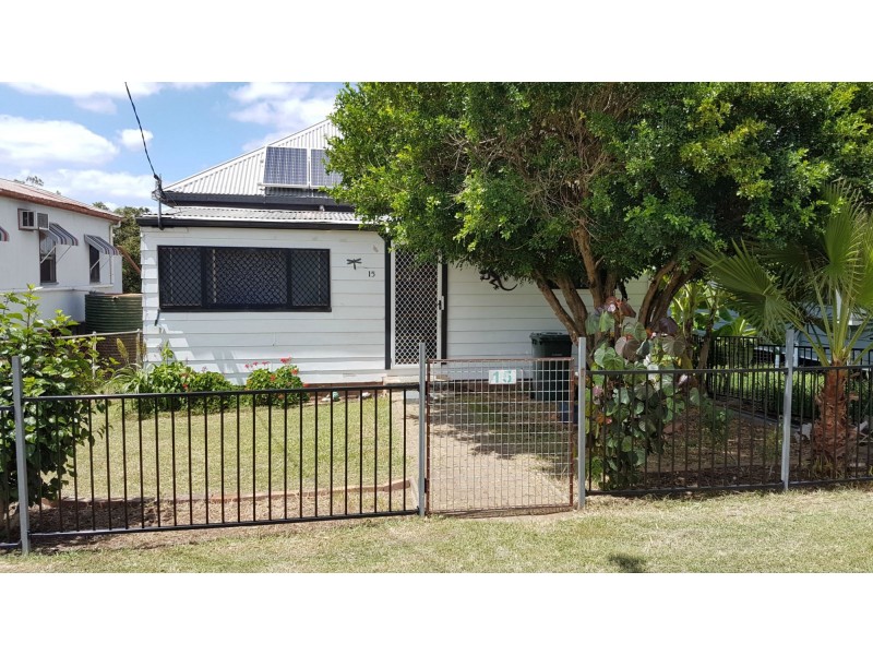 15 Grey Street, Walterhall QLD 4714