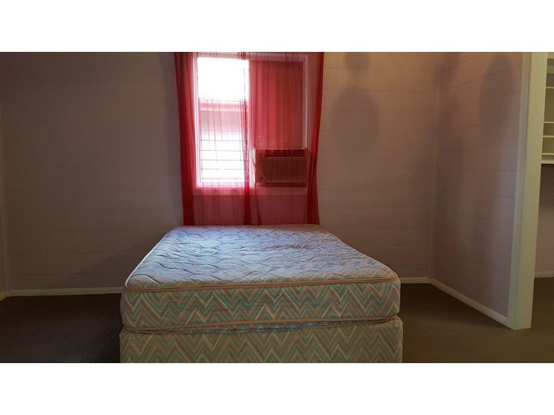 15 Grey Street, Walterhall QLD 4714