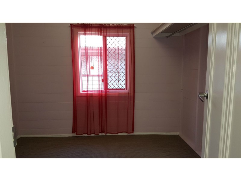 15 Grey Street, Walterhall QLD 4714