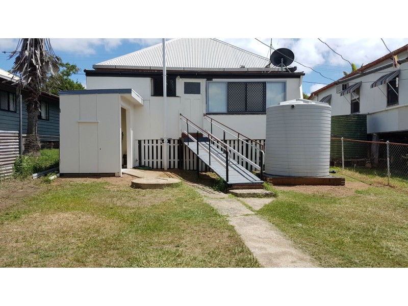 15 Grey Street, Walterhall QLD 4714