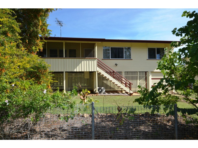 14 Sheil Crescent, Mount Morgan QLD 4714