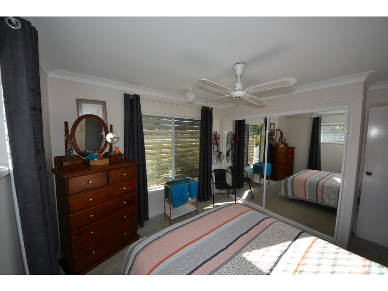 6 Deakin Cl, Gracemere QLD 4702