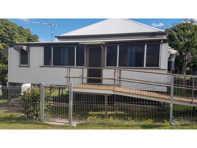 26 Central St, Mount Morgan QLD 4714