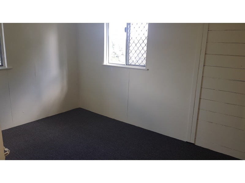 26 Central St, Mount Morgan QLD 4714