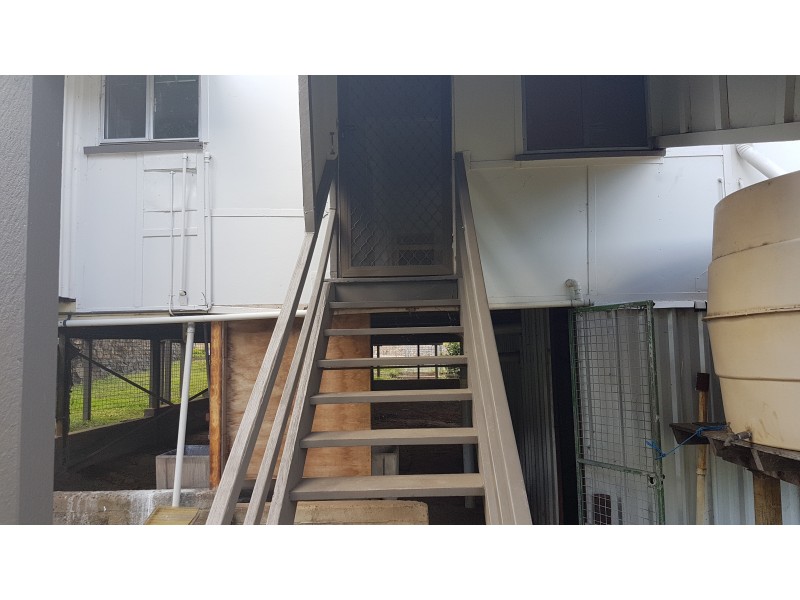 26 Central St, Mount Morgan QLD 4714