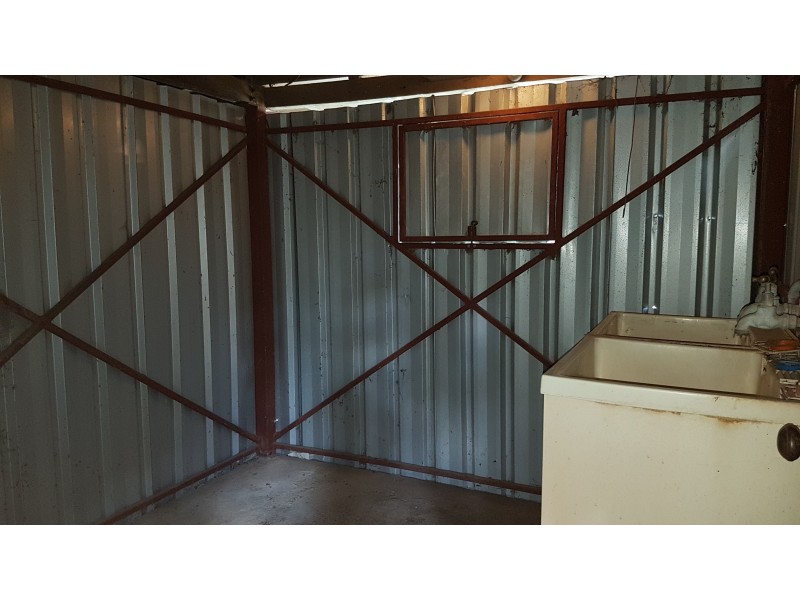 26 Central St, Mount Morgan QLD 4714