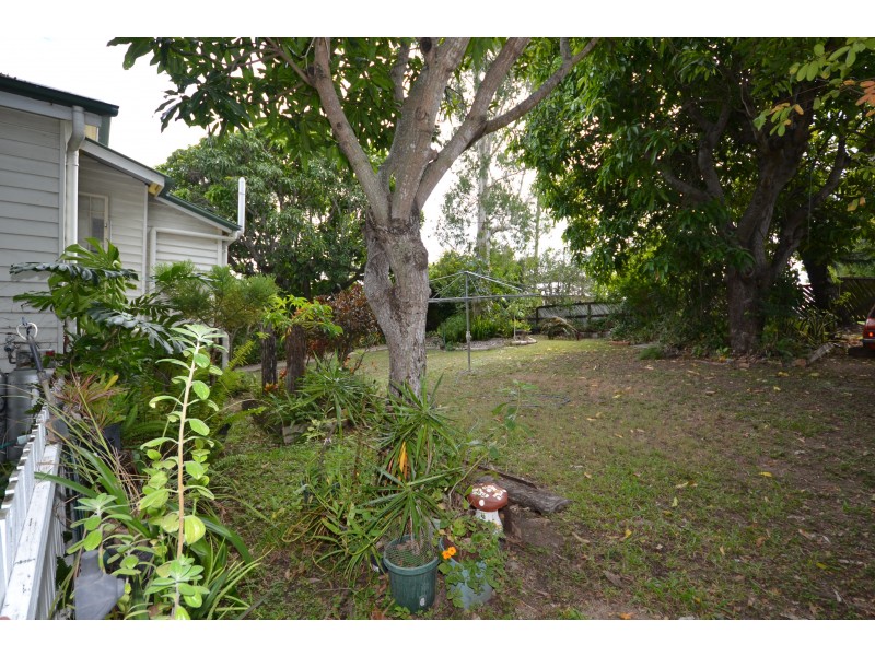 196 North St, West Rockhampton QLD 4700