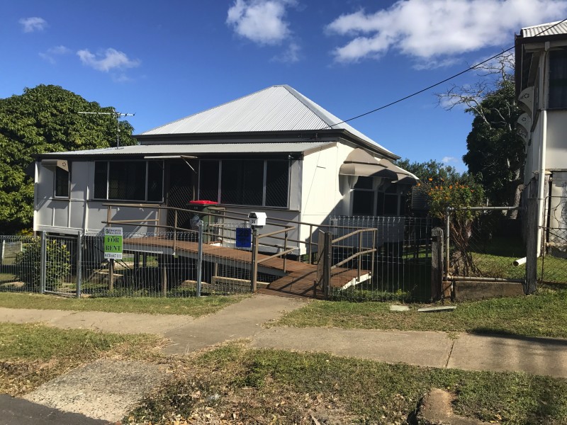 26 Central St, Mount Morgan QLD 4714