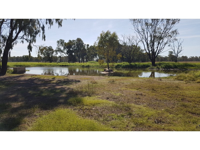 32 Pink Lily Rd, Pink Lily QLD 4702
