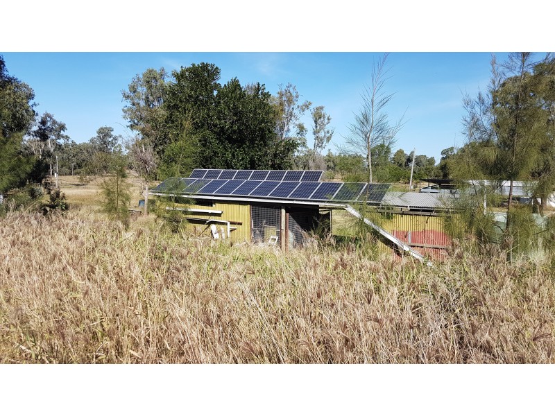 32 Pink Lily Rd, Pink Lily QLD 4702