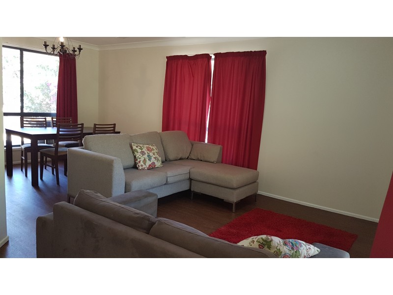 111 Morgan Street, Mount Morgan QLD 4714