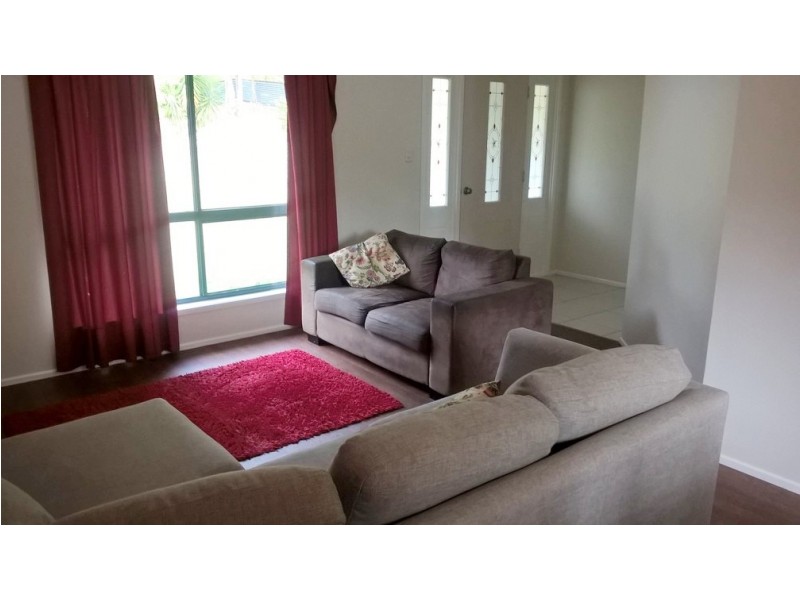 111 Morgan St, Mount Morgan QLD 4714