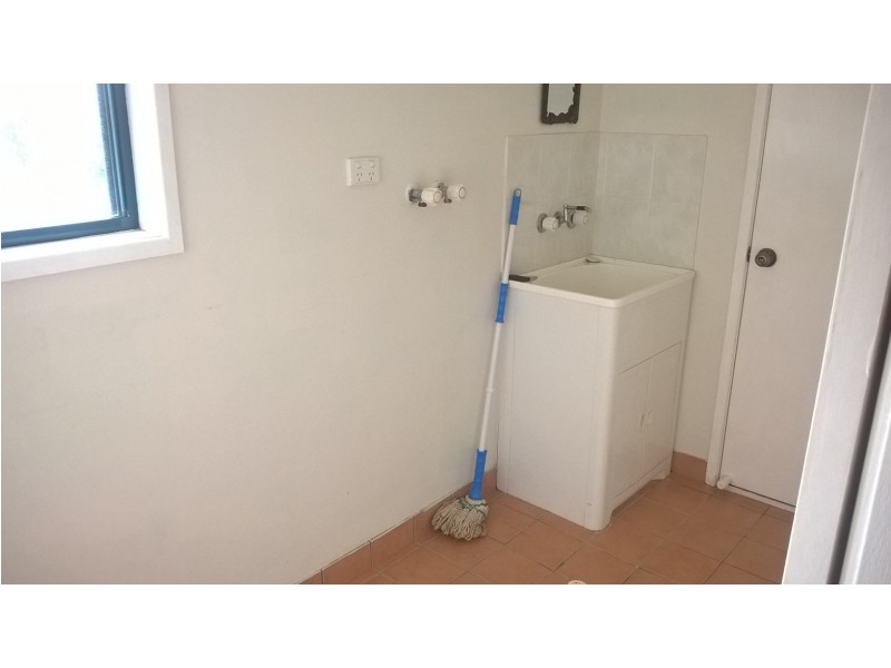 111 Morgan St, Mount Morgan QLD 4714