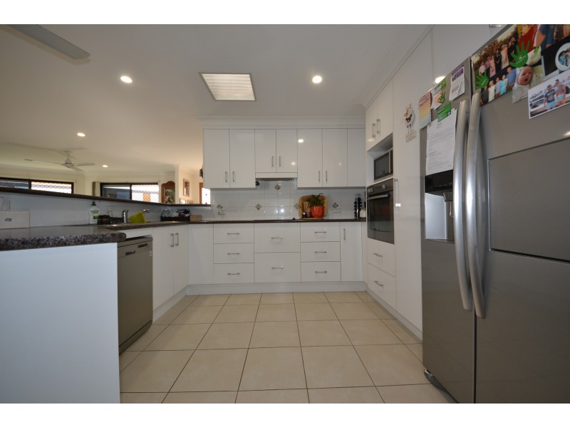 95 Abby Dr, Gracemere QLD 4702