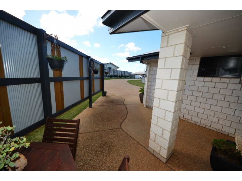 95 Abby Dr, Gracemere QLD 4702