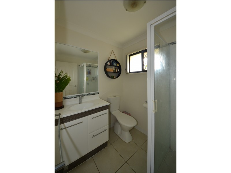 95 Abby Dr, Gracemere QLD 4702