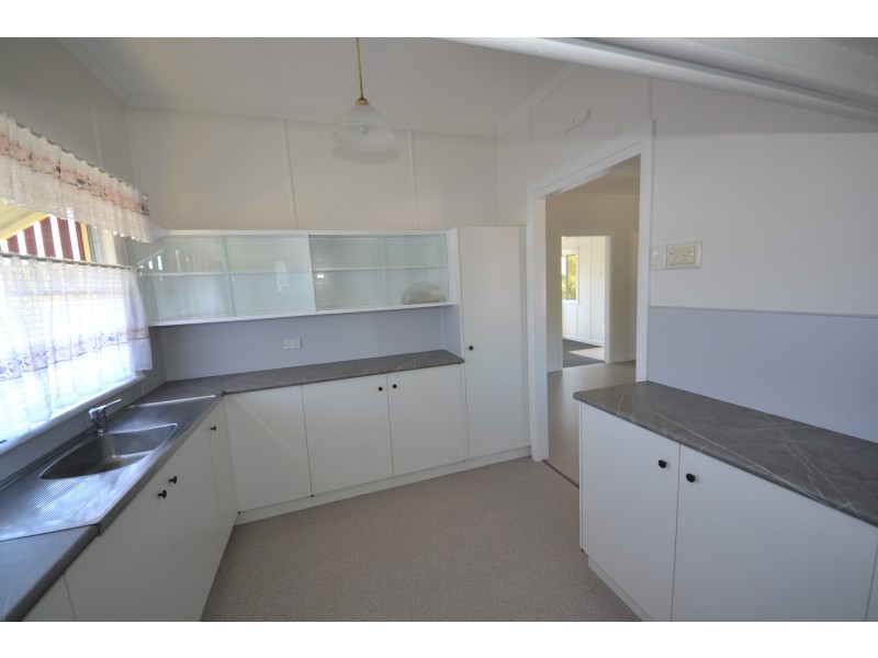 276 Dunbar St, Koongal QLD 4701