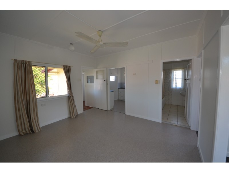 276 Dunbar St, Koongal QLD 4701