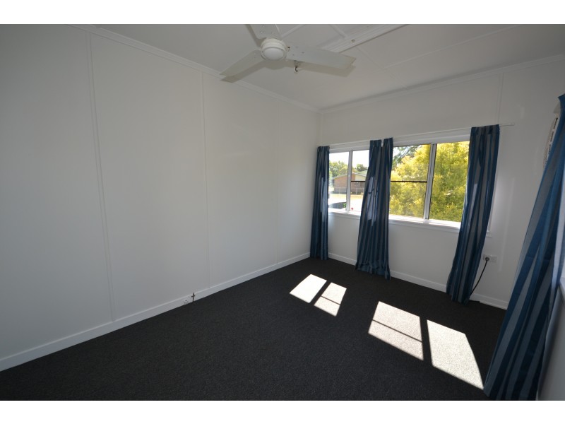 276 Dunbar St, Koongal QLD 4701