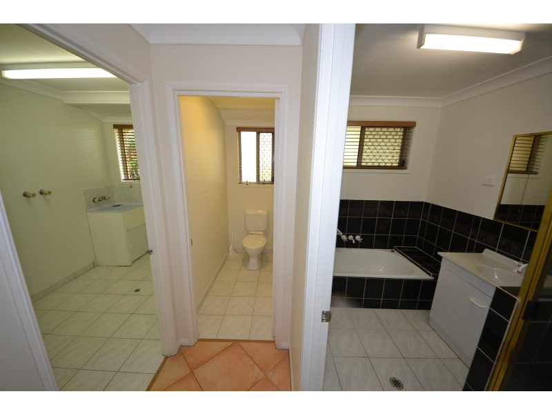 26 Hutchings Street, Gracemere QLD 4702