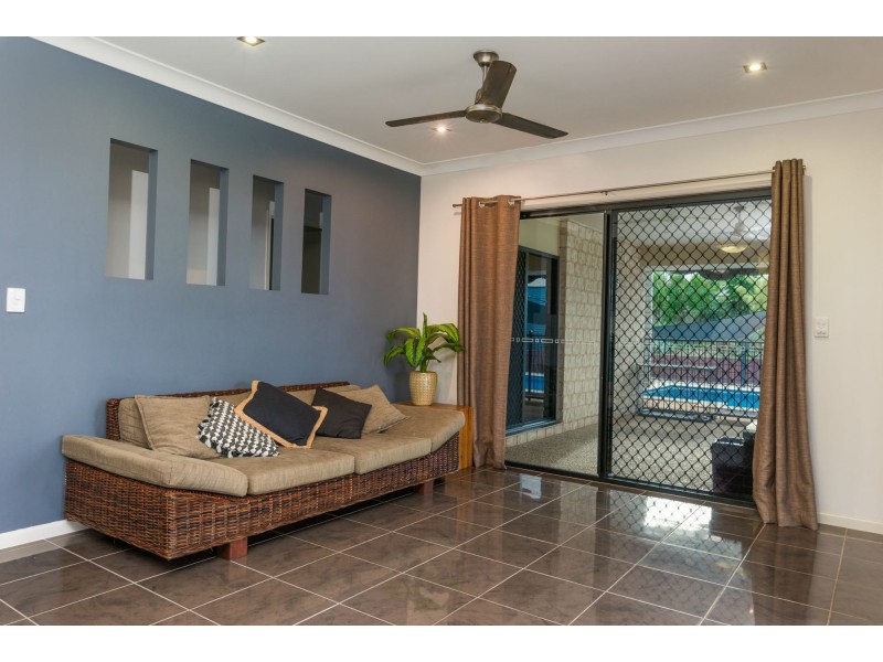 19 Broadhurst Drive, Gracemere QLD 4702