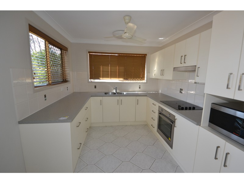 159 Somerset Rd, Gracemere QLD 4702