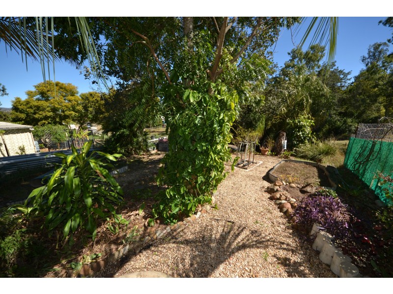 7 Joyce St, Walterhall QLD 4714
